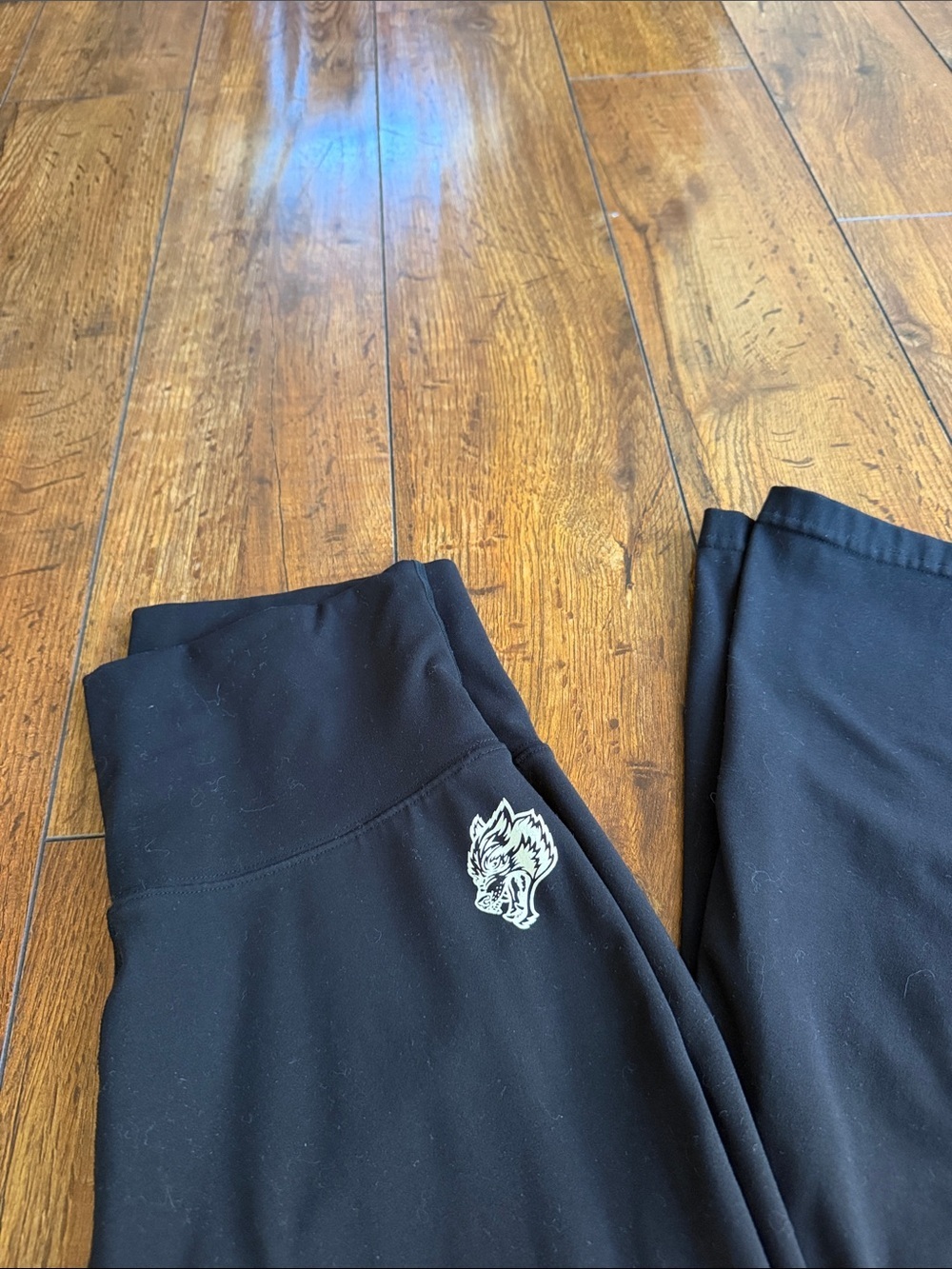 Darc Sport Black Boot Cut Flare Women's Pants with Embroidered Crest - Picture 2 of 4